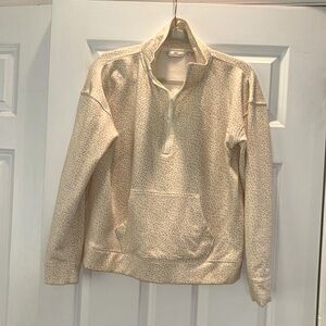 Vineyard Vines cream and white quarter zip pullover